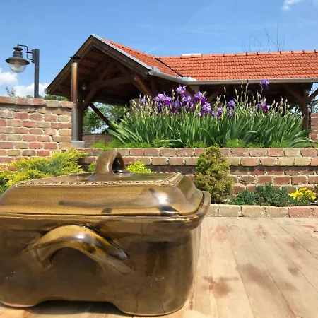 主之耳语酒店 招待所