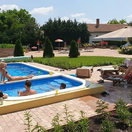 A Suttogóhoz