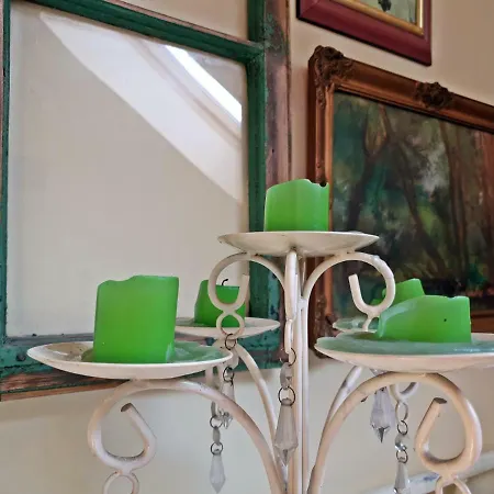 招待所 主之耳语酒店 4*