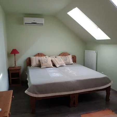 主之耳语酒店 招待所 Nagykoru