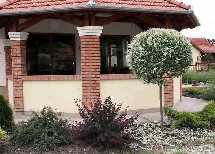 Vendégház A Suttogóhoz